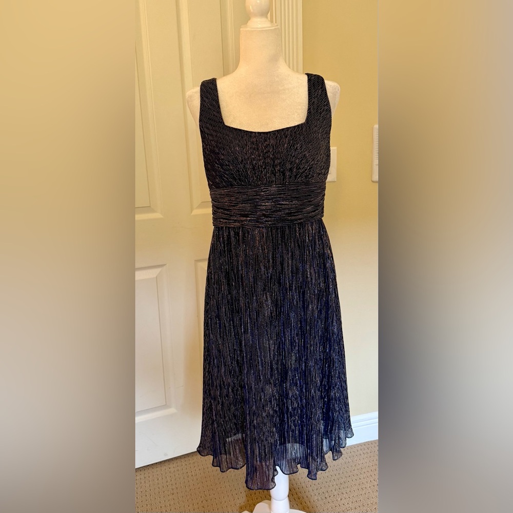 Joseph Ribkoff - Elegant Blue & Silver Evening Dress in Size 10.
